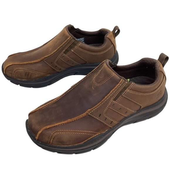 Skechers Classic Fit Air-Cooled Mens 9 Leather Slip-On Loafers Goga Mat Arch Sup - Picture 1 of 14